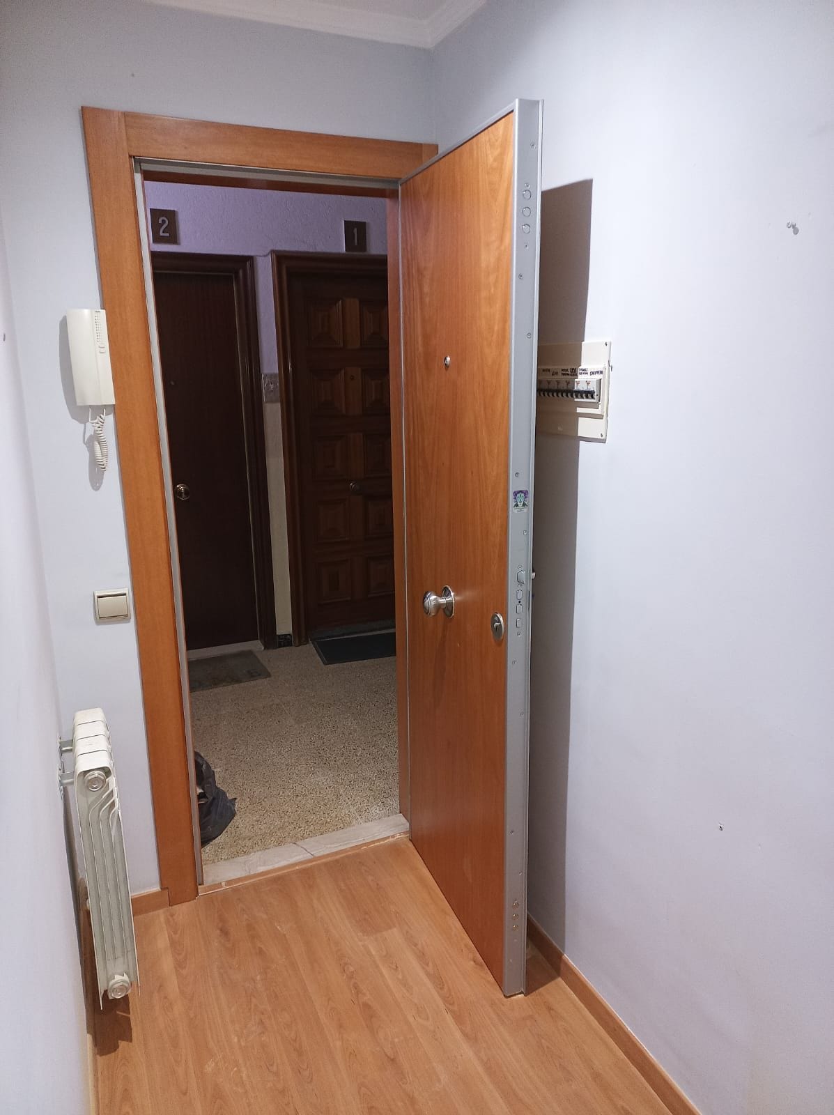 Carpintería especializada en puertas blindadas en Barcelona